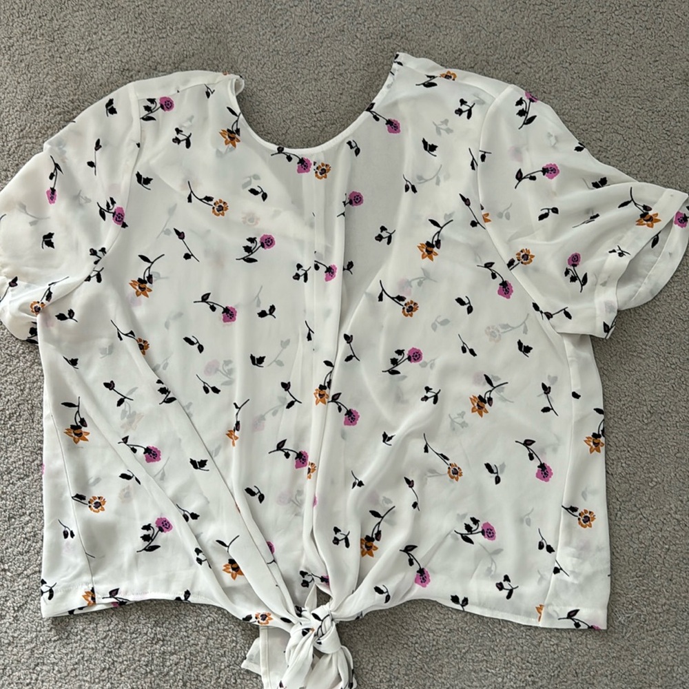 Madewell white and floral short sleeve blouse